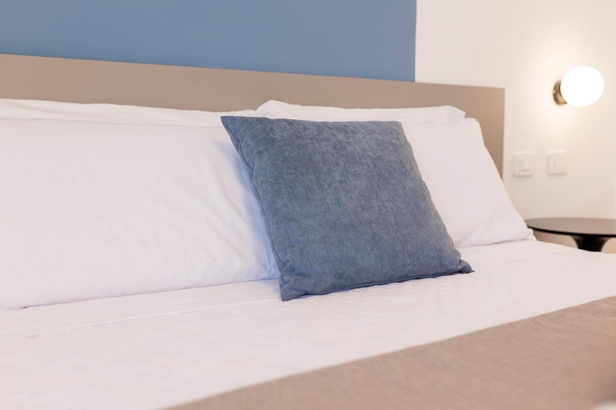 Politeama Charming Apartment パレルモ エクステリア 写真
