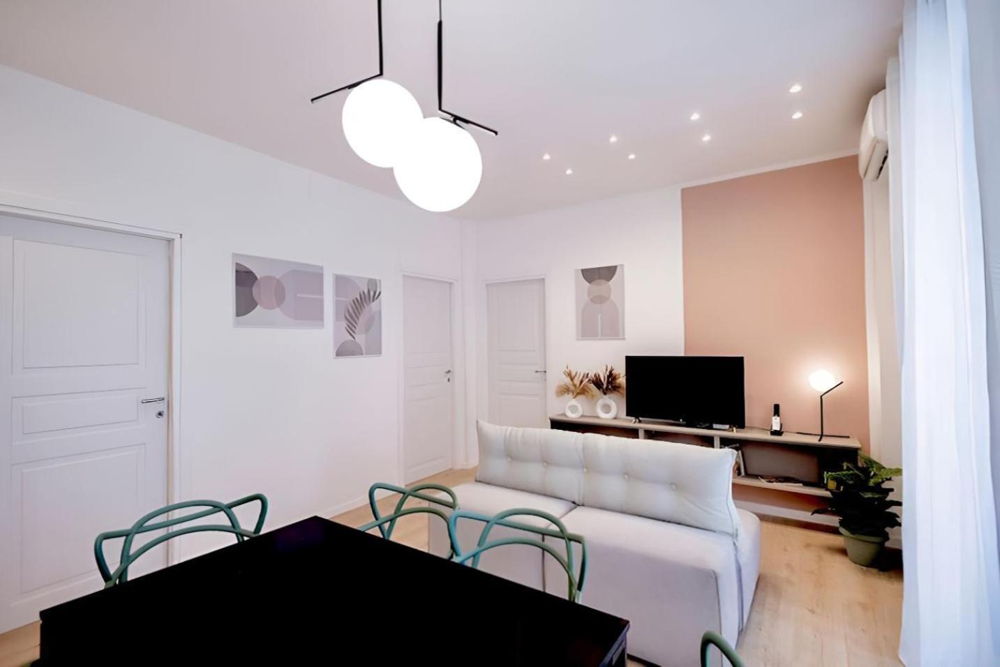 Politeama Charming Apartment パレルモ エクステリア 写真